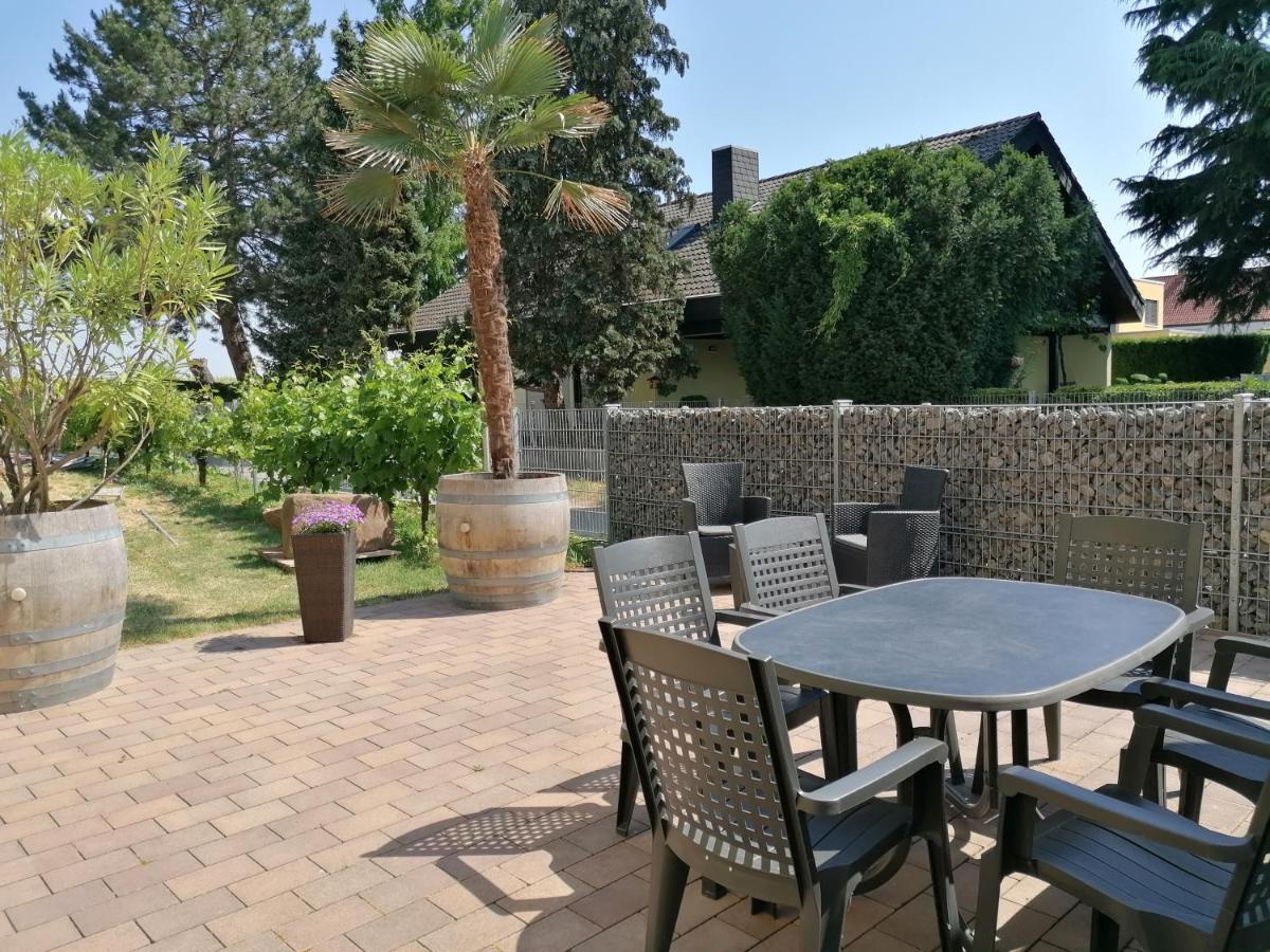 Weingut Brutscher Apartment